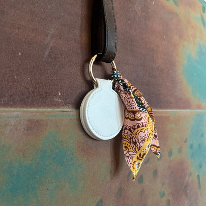 White ✦ Hat Holders ✦