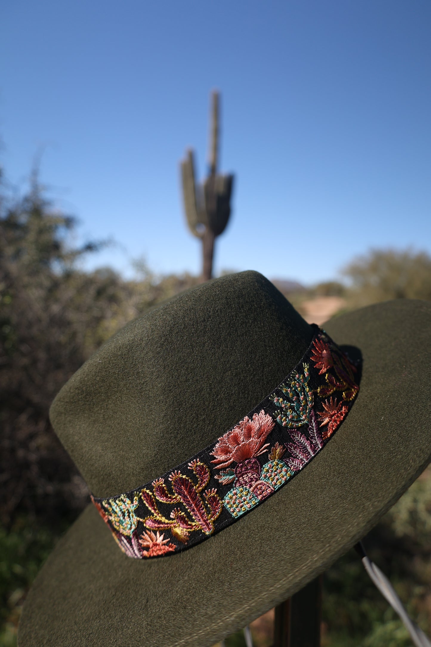 Green Embroidered Desert Bloom Wool Hat